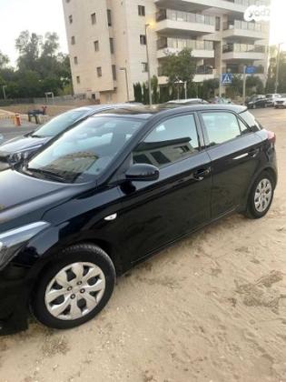 יונדאי i20 Intense אוט' 1.0 (100 כ''ס) בנזין 2021 למכירה בגבעתיים