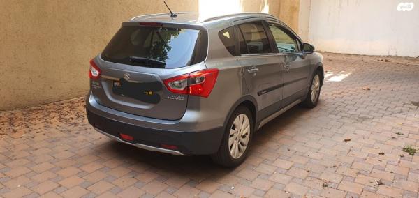 סוזוקי SX4 קרוסאובר GLX אוט' 1.4 (140 כ"ס) בנזין 2017 למכירה בנס ציונה