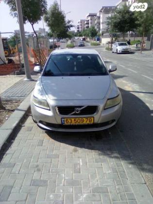 וולוו S40 P. Shift Luxury אוט' 2.0 (145 כ''ס) בנזין 2010 למכירה בחריש