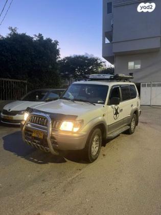 טויוטה לנד קרוזר פרדו ארוך 4X4 Luxury אוט' דיזל 8 מק' 3.0 (125 כ''ס) דיזל 1999 למכירה בטורעאן