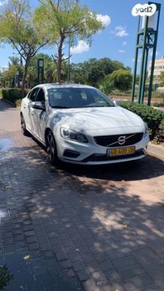 וולוו S60 T5 R-Design אוט' 2.0 (245 כ"ס) בנזין 2017 למכירה בתל אביב יפו