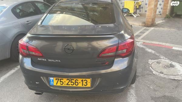 אופל אסטרה Berlina Enjoy סדאן אוט' 1.4 (140 כ"ס) בנזין 2013 למכירה בחיפה