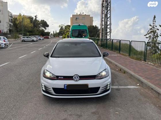 פולקסווגן גולף GTI Xen ידני 5 דל' 2.0 (220 כ''ס) בנזין 2015 למכירה בחיפה