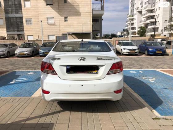 יונדאי i25 Inspire אוט' 1.4 (109 כ''ס) בנזין 2012 למכירה ברמלה