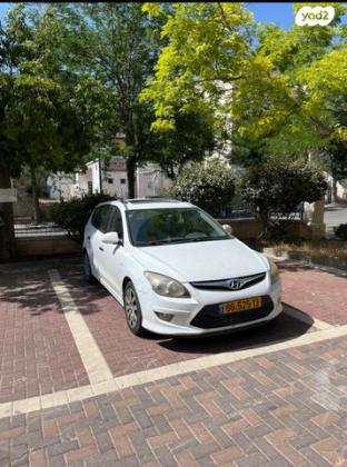 יונדאי i30CW Inspire סטיישן אוט' 1.6 (126 כ''ס) בנזין 2012 למכירה בבית שמש