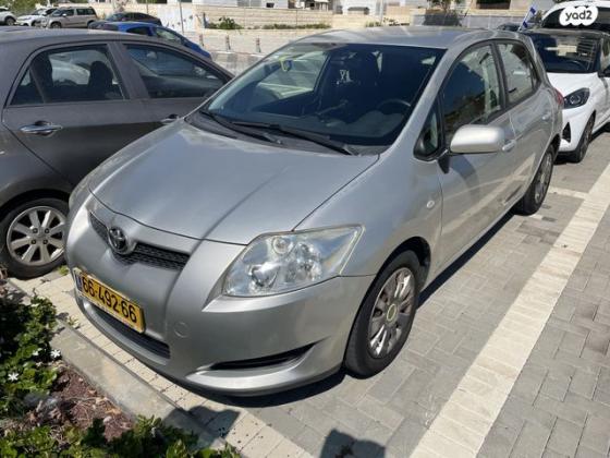 טויוטה אוריס Terra Plus רובוטית 1.6 (124 כ"ס) בנזין 2008 למכירה בחיפה