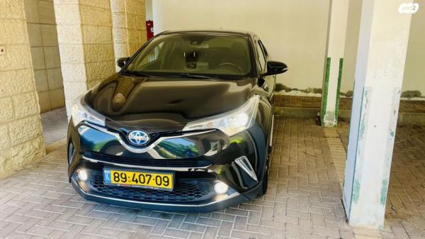 טויוטה C-HR City הייבריד אוט' 1.8 (98 כ"ס) בנזין 2017 למכירה בכרמיאל