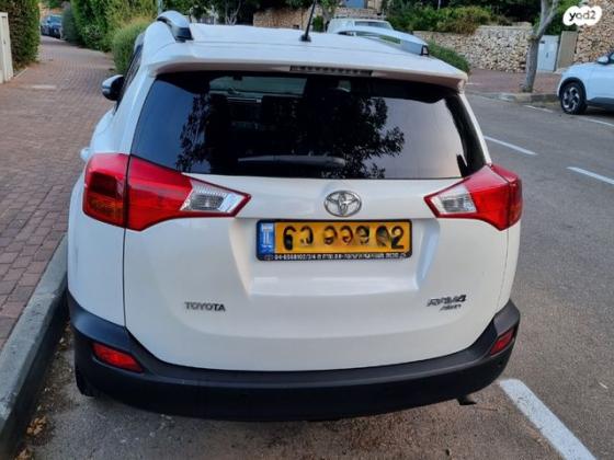 טויוטה RAV4 ארוך 4X4 Premium אוט' 2.0 (151 כ''ס) בנזין 2015 למכירה בקציר