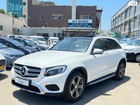 מרצדס GLC 4X4 GLC250 4MATIC Premium אוט' 2.0 (211 כ''ס) בנזין 2017 למכירה בנתניה