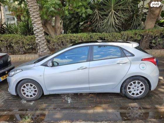 יונדאי i30 Inspire אוט' 1.6 (135 כ"ס) בנזין 2012 למכירה ביהוד מונוסון