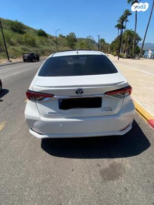 טויוטה קורולה הייבריד Limited סדאן אוט' 1.8 (98 כ''ס) בנזין 2019 למכירה בטבריה