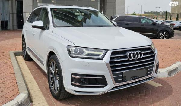 אאודי Q7 4X4 Luxury אוט' דיזל 7 מק' 3.0 (272 כ''ס) דיזל 2016 למכירה במודיעין מכבים רעות