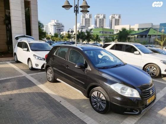 סוזוקי SX4 קרוסאובר GLX אוט' 1.6 (118 כ''ס) בנזין 2015 למכירה בבאר יעקב