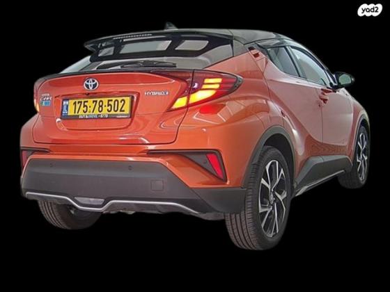 טויוטה C-HR Ecutive Plus אוט' 1.8 (122 כ''ס) היברידי חשמל / בנזין 2020 למכירה ב