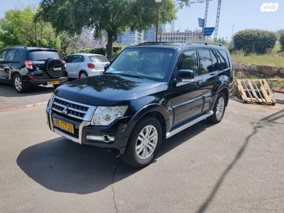 מיצובישי פג'רו ארוך 4X4 Dakar אוט' דיזל 7 מק' 3.2 (200 כ''ס) דיזל 2015 למכירה בחולון