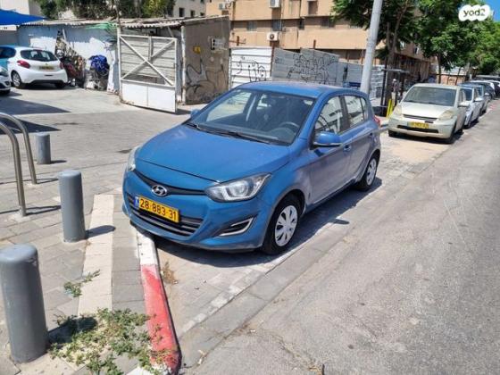 יונדאי i20 Insight אוט' 1.4 (100 כ"ס) בנזין 2014 למכירה בתל אביב יפו