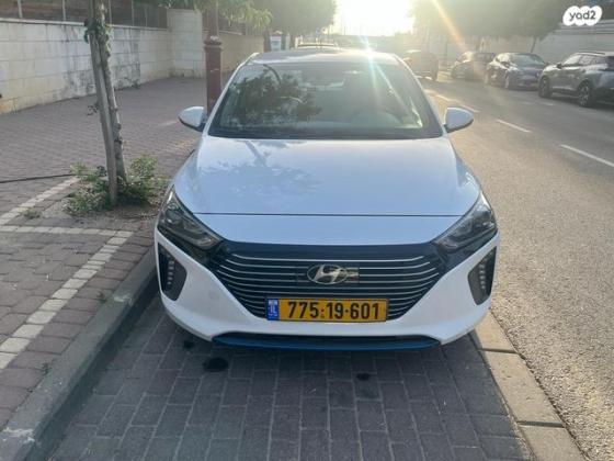 יונדאי איוניק Premium הייבריד אוט' 1.6 (141 כ"ס) בנזין 2019 למכירה בגן יבנה