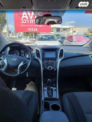 יונדאי i30 Inspire סטיישן אוט' 1.6 (135 כ"ס) בנזין 2013 למכירה בכפר סבא