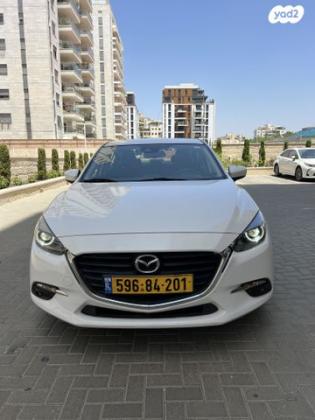 מאזדה j Sport סדאן אוט' 2.0 (165 כ"ס) בנזין 2019 למכירה בפתח תקווה