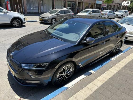 סקודה אוקטביה Dynamic אוט' 1.0 (110 כ"ס) בנזין 2021 למכירה בפתח תקווה