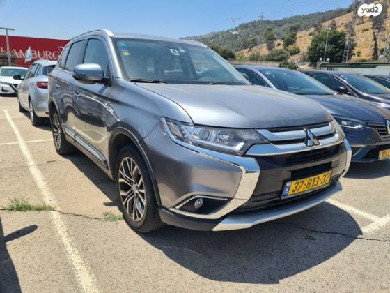 מיצובישי אאוטלנדר Premium אוט' 7 מק' 2.0 (150 כ''ס) בנזין 2016 למכירה בקרית שמונה