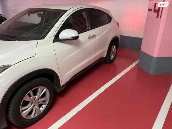 הונדה HR-V Comfort אוט' 1.5 (131 כ"ס) בנזין 2016 למכירה בפתח תקווה