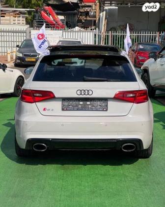 אאודי RS3 4X4 Sportback אוט' 2.5 (367 כ''ס) בנזין 2016 למכירה בפתח תקווה