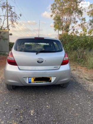 יונדאי i20 GLI אוט' 1.4 (100 כ"ס) בנזין 2010 למכירה בטירה