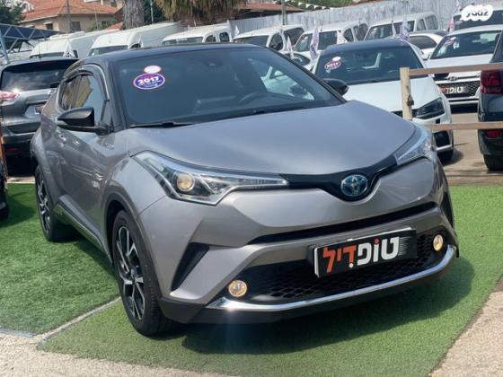 טויוטה C-HR Chic הייבריד אוט' 1.8 (98 כ"ס) בנזין 2017 למכירה בנתניה