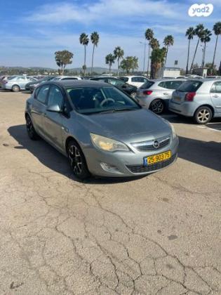 אופל אסטרה Berlina Enjoy סדאן אוט' 1.4 (140 כ"ס) בנזין 2012 למכירה בקרית שמונה