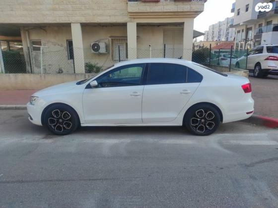 פולקסווגן ג'טה Trendline אוט' 1.4 (122 כ"ס) [2012-2016] בנזין 2013 למכירה בחולון