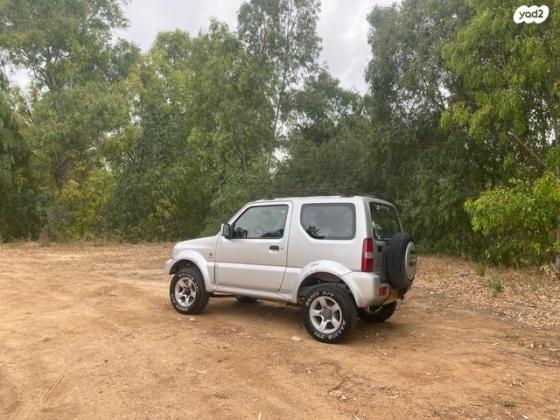 סוזוקי ג'ימני 4X4 JLX-L אוט' 1.3 (85 כ''ס) בנזין 2007 למכירה בראשון לציון