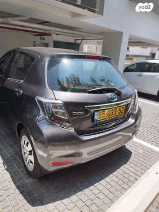 טויוטה יאריס הייבריד Hybrid אוט' 1.5 (74 כ''ס) בנזין 2013 למכירה ברחובות