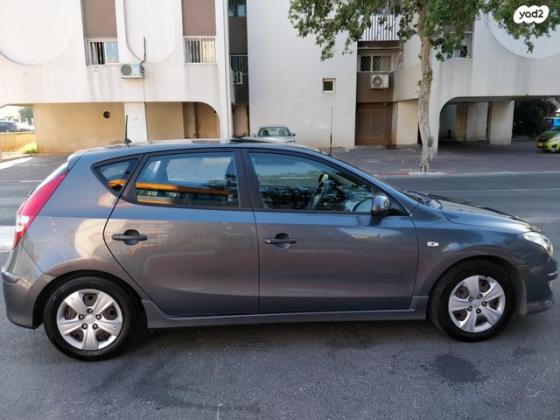 יונדאי i30 Inspire אוט' 1.6 (126 כ''ס) בנזין 2011 למכירה בקרית אתא