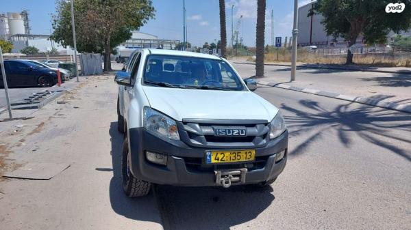 איסוזו 4X4 D-MAX 4X4 S דאבל קבינה אוט' דיזל 2.5 (163 כ''ס) דיזל 2012 למכירה בזכריה