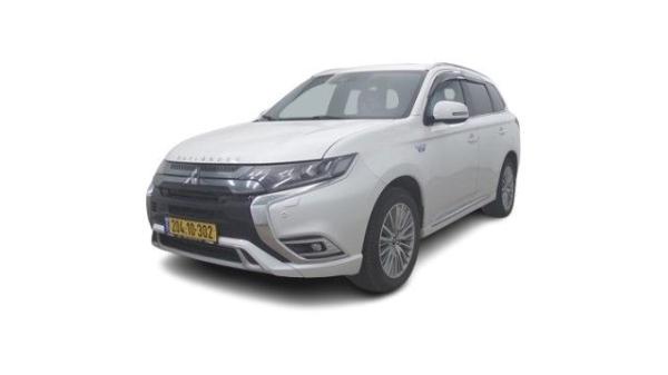 מיצובישי אאוטלנדר PHEV 4X4 Luxury הייבריד אוט' 5 מק' 2.4 (135 כ''ס) חשמלי 2020 למכירה ב