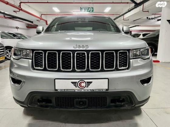 ג'יפ / Jeep גרנד צ'ירוקי 4X4 Laredo Plus אוט' 3.6 (286 כ''ס) בנזין 2021 למכירה בנתניה