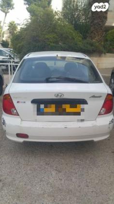 יונדאי אקסנט (עד 2012) Family GL אוט' 5 דל' 1.5 (91 כ''ס) בנזין 2005 למכירה בירושלים