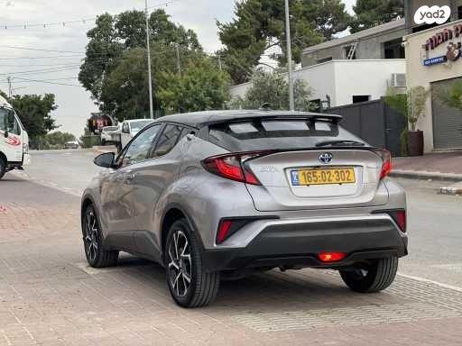 טויוטה C-HR Chic הייבריד אוט' 1.8 (98 כ"ס) בנזין 2020 למכירה בקרית טבעון