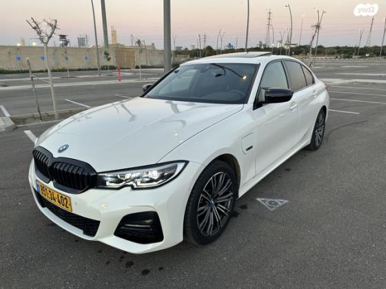 ב.מ.וו סדרה 3 330E M-Sport הייבריד אוט' 2.0 (184 כ''ס) היברידי חשמל / בנזין 2022 למכירה בראשון לציון