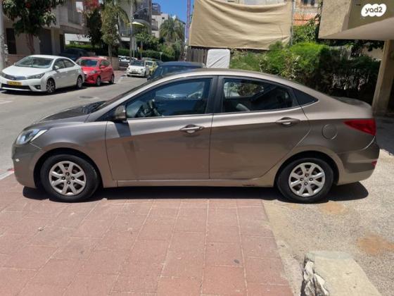 יונדאי i25 Inspire אוט' 1.4 (109 כ''ס) בנזין 2012 למכירה בגבעתיים