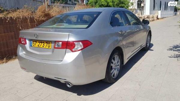 הונדה אקורד Elegance אוט' 2.0 (156 כ''ס) בנזין 2010 למכירה בבני ברק