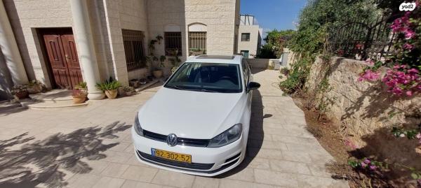 פולקסווגן גולף Trendline אוט' 5 דל' 1.4 (122 כ"ס) [2013-2015] בנזין 2014 למכירה בירושלים