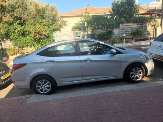 יונדאי i25 Inspire אוט' 1.4 (109 כ''ס) בנזין 2012 למכירה בנס ציונה