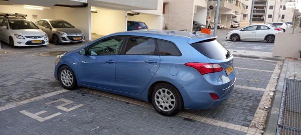 יונדאי i30 Inspire סטיישן אוט' 1.6 (135 כ"ס) בנזין 2013 למכירה בבית שמש