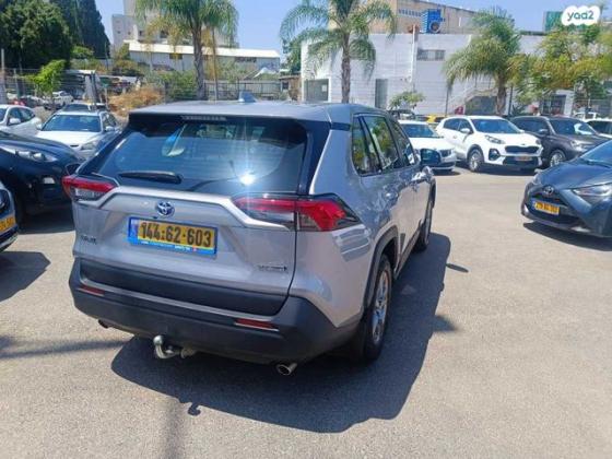 טויוטה RAV4 הייבריד E-volve הייבריד אוט' 2.5 (178 כ''ס) בנזין 2022 למכירה בראשון לציון