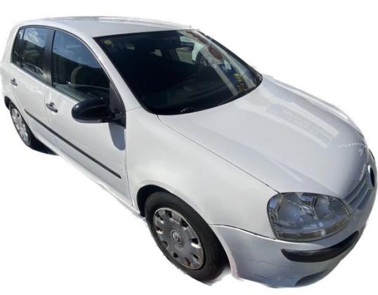 פולקסווגן גולף Trendline אוט' 5 דל' 1.6 (102 כ''ס) בנזין 2008 למכירה בחיפה