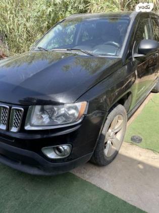 ג'יפ / Jeep קומפאס 4X4 Sport אוט' 2.4 (168 כ''ס) בנזין 2013 למכירה ברמת גן