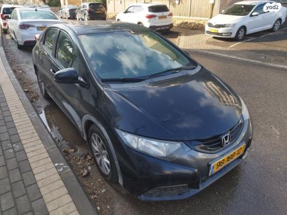 הונדה סיוויק האצ'בק החדשה Comfort אוט' 1.8 (142 כ''ס) בנזין 2013 למכירה בטבריה