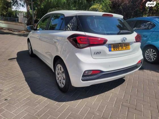 יונדאי i20 Supreme Plus אוט' 1.0 (100 כ''ס) בנזין 2021 למכירה ברעננה